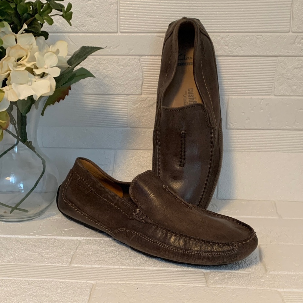 Clarks Men's Dark Brown Leather Slip-On Loafers